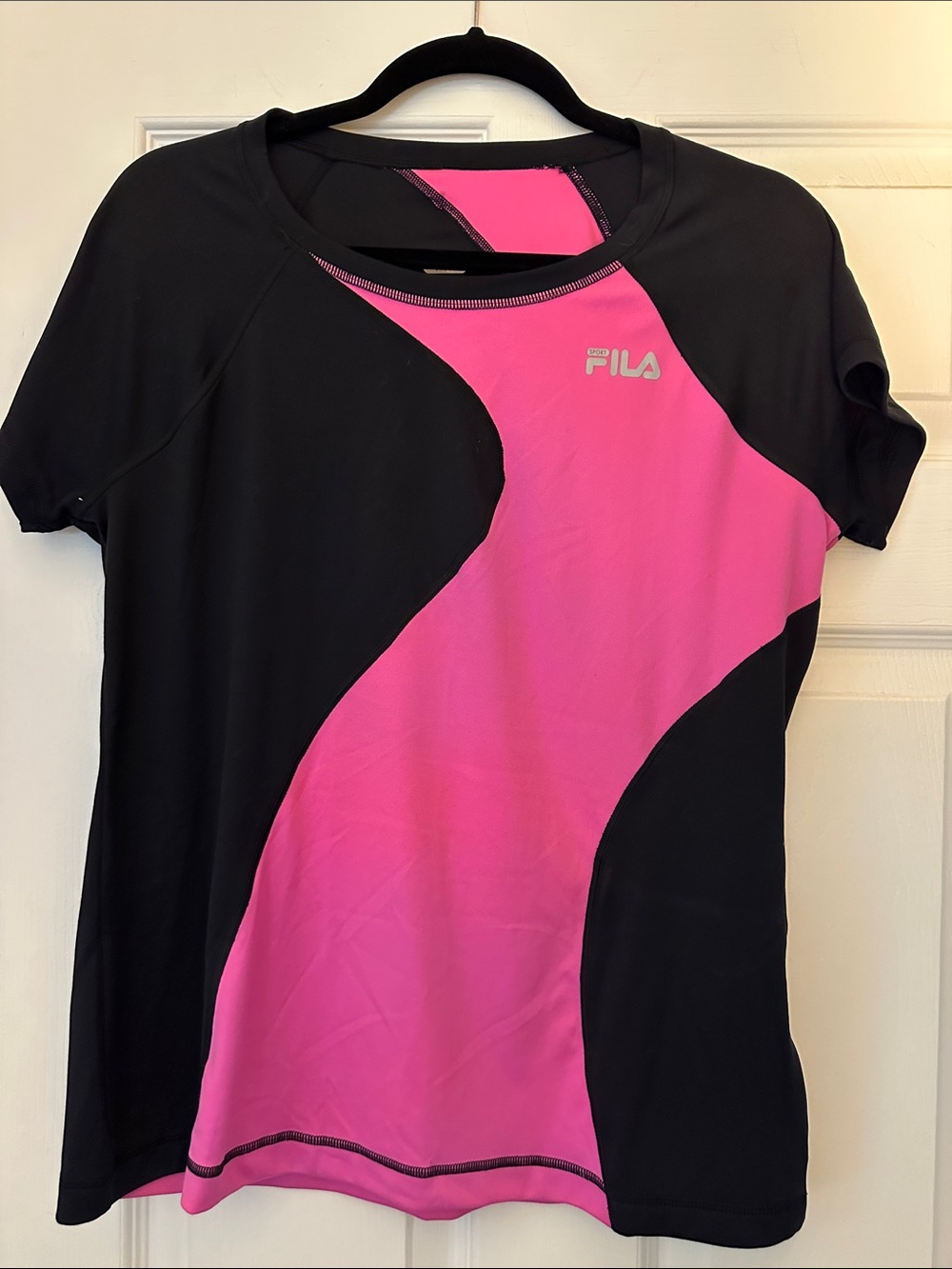 New FILA Black and Hot Pink Colorblock Short Sleeve Athletic Tee